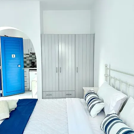 Celeste Naxos Chora Apartahotel