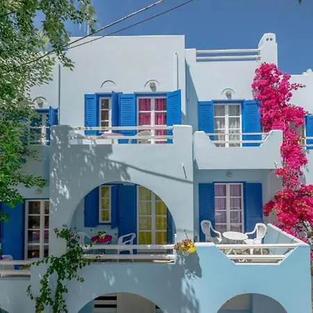 Celeste Naxos Aparthotel *