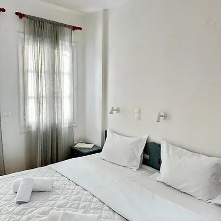 מלון דירות Celeste Naxos Naxos City