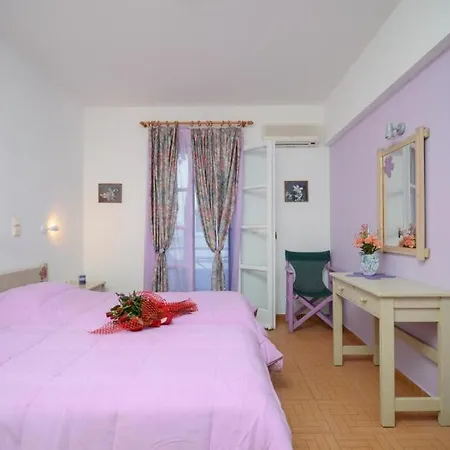 Celeste Naxos Chora 3*