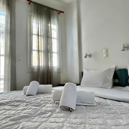 Aparthotel Celeste Naxos Chora 3*
