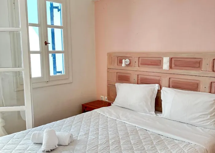 Celeste Naxos Chora 3*